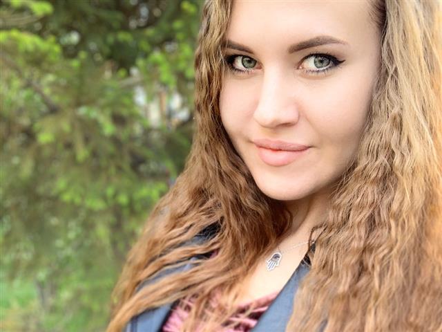 Yessenia Vorschaubild